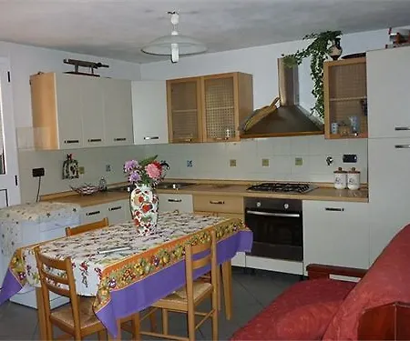 Bed And Breakfast Miky E Jenny Couette-café Castiglione Chiavarese