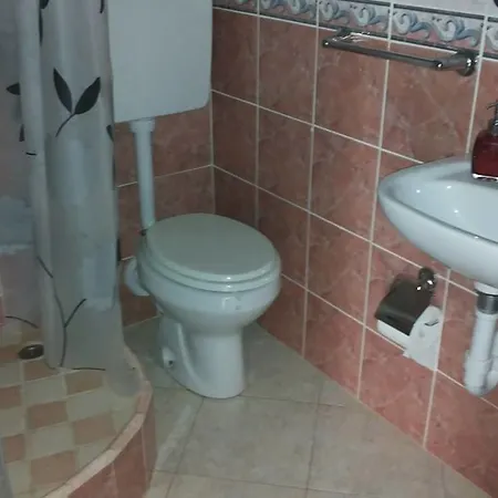 Bed And Breakfast Miky E Jenny 3* Castiglione Chiavarese